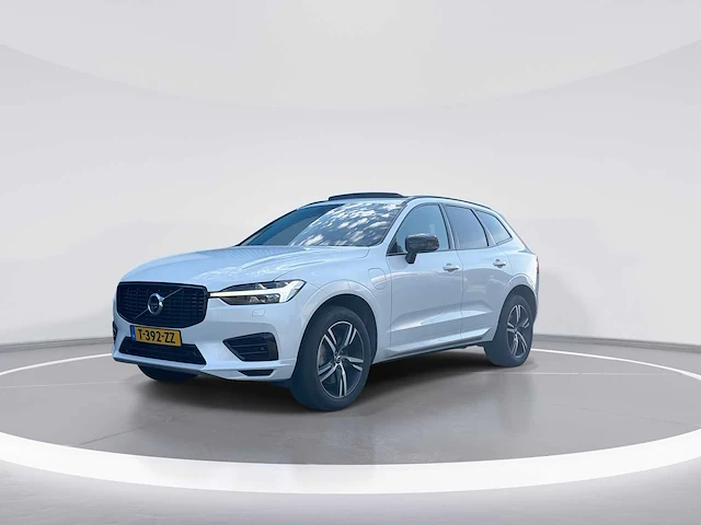 Volvo xc60 2.0 recharge t6 awd inscription | t-392-zz i - afbeelding 17 van  35