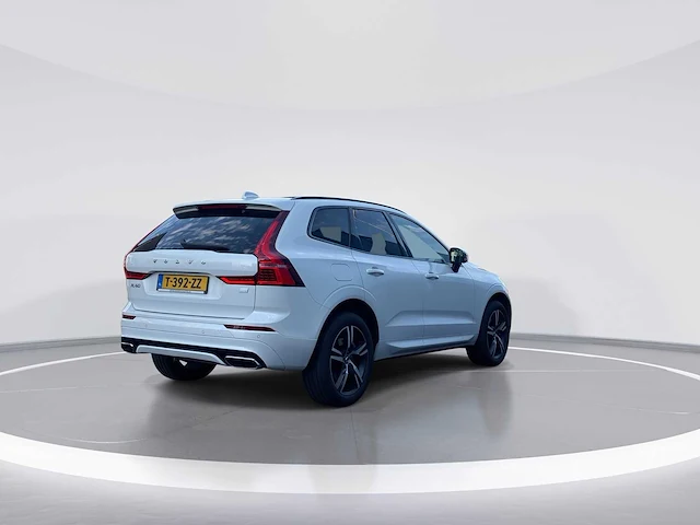 Volvo xc60 2.0 recharge t6 awd inscription | t-392-zz i - afbeelding 15 van  35