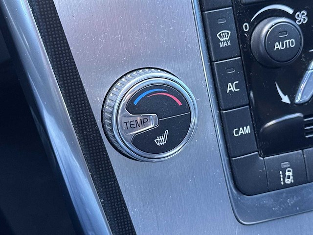 Volvo xc60 2.0 t5 fwd ocean race car 2014 | 3-xtl-50 - afbeelding 18 van  35