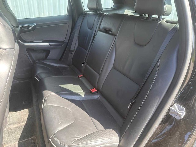Volvo xc60 2.0 t5 fwd r-design automaat; jd-273-k - afbeelding 5 van  15