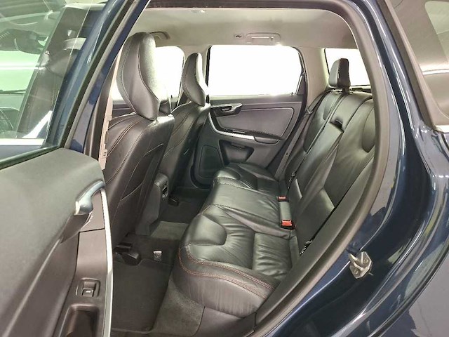 Volvo xc60 2.0 t5 fwd summum | 1-xnk-19 - afbeelding 8 van  17