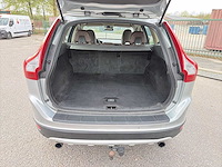 Volvo xc60 2.0 t5 kinetic | 38-xrr-6 i - afbeelding 17 van  35