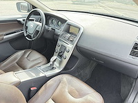 Volvo xc60 2.0 t5 kinetic | 38-xrr-6 i - afbeelding 26 van  35