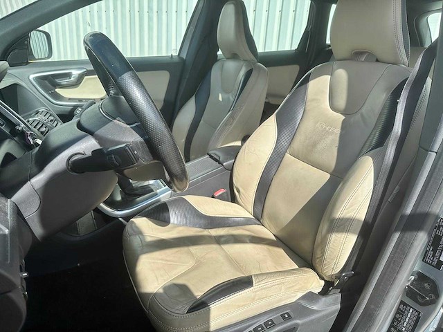 Volvo xc60 2.0 t5 summum automaat; 7-sbb-27 - afbeelding 5 van  7