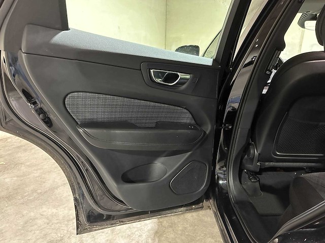 Volvo xc60 2.0 t6 plug-in hybrid awd core bright 253pk 2027 (origineel-nl+1e eigenaar), s-190-rp - afbeelding 26 van  42