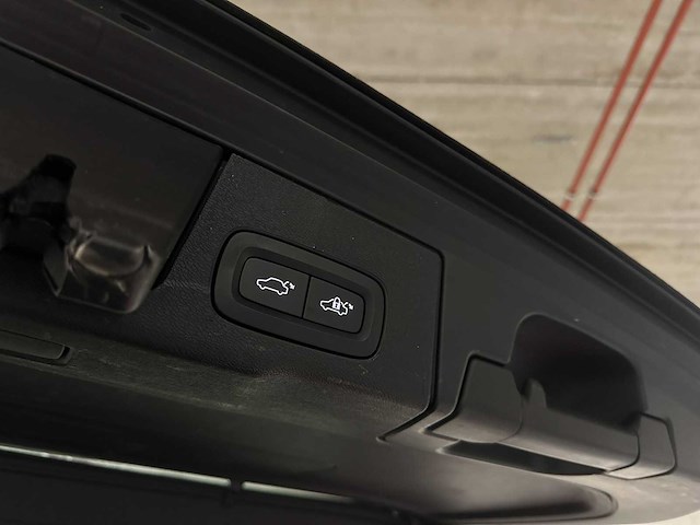 Volvo xc60 2.0 t6 plug-in hybrid awd core bright 253pk 2027 (origineel-nl+1e eigenaar), s-190-rp - afbeelding 30 van  42