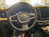 Volvo xc60 2.0 t6 plug-in hybrid inscription awd 2021 | 99-54-73 - afbeelding 3 van  32