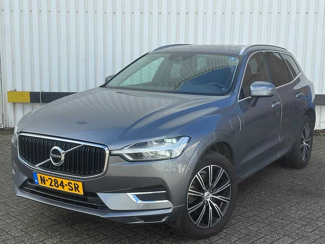 Volvo xc60 2.0 t8 te awd mom. *, n-284-sr - afbeelding 1 van  23