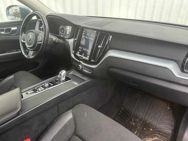 Volvo xc60 2.0 t8 te awd mom. *, n-284-sr - afbeelding 22 van  23