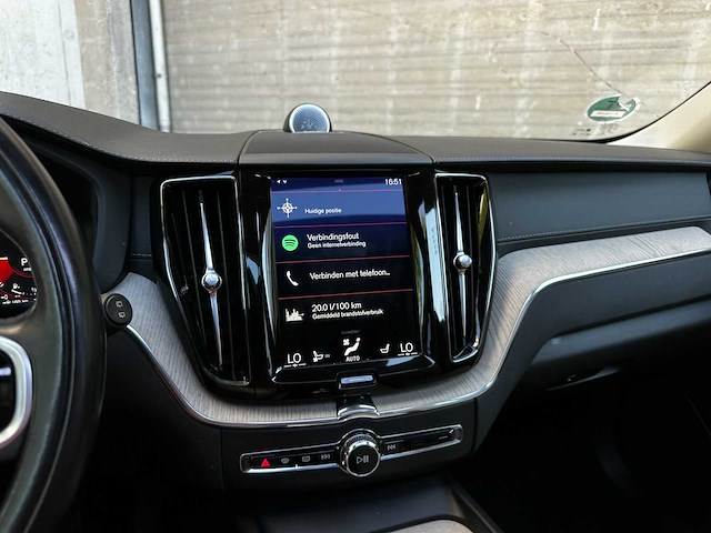 Volvo xc60 2.0 t8 twin engine awd inscription 390pk 2018, h-110-hn - afbeelding 6 van  24