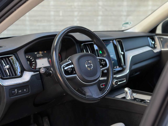 Volvo xc60 2.0 t8 twin engine awd inscription 390pk 2018, h-110-hn - afbeelding 9 van  52