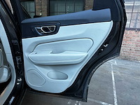Volvo xc60 2.0 t8 twin engine awd inscription r-design 303pk 2019, r-244-tz - afbeelding 42 van  45