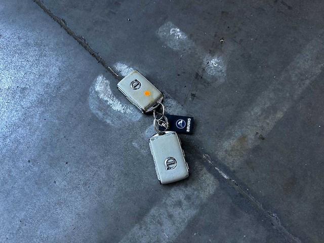 Volvo xc60 2.0 t8 twin engine awd inscription r-design 303pk 2019, r-244-tz - afbeelding 21 van  32