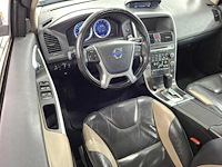 Volvo xc60 2.0t r-design; 53-pgz-1 - afbeelding 2 van  11