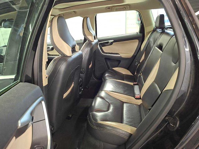 Volvo xc60 2.0t r-design; 53-pgz-1 - afbeelding 10 van  19