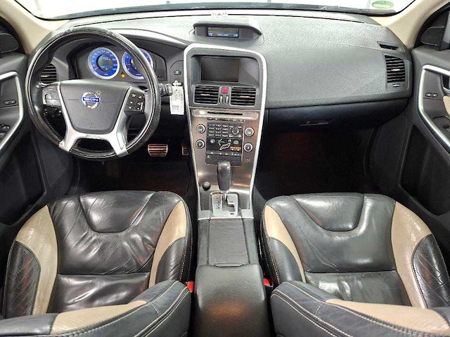 Volvo xc60 2.0t r-design; 53-pgz-1 - afbeelding 19 van  19