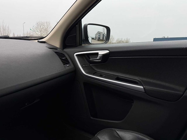 Volvo xc60 2.0t summum, 21-pzs-9 - afbeelding 7 van  11