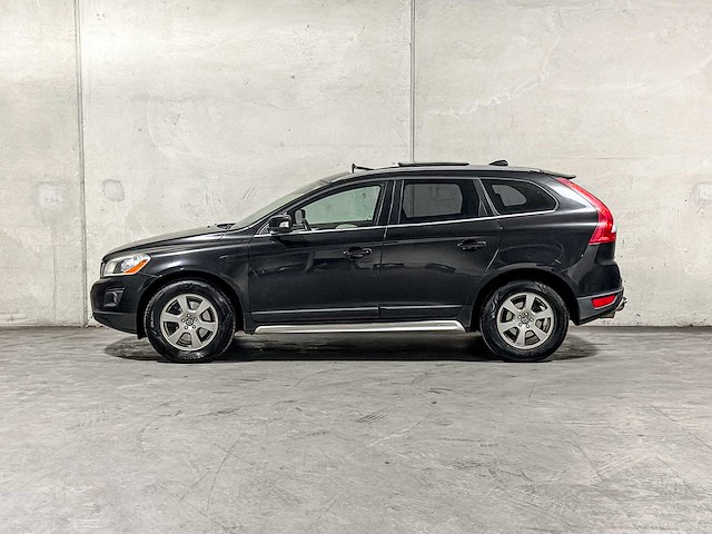 Volvo xc60 2.4 d5 awd r-design 205pk 2010, 66-nkx-7 - afbeelding 7 van  51