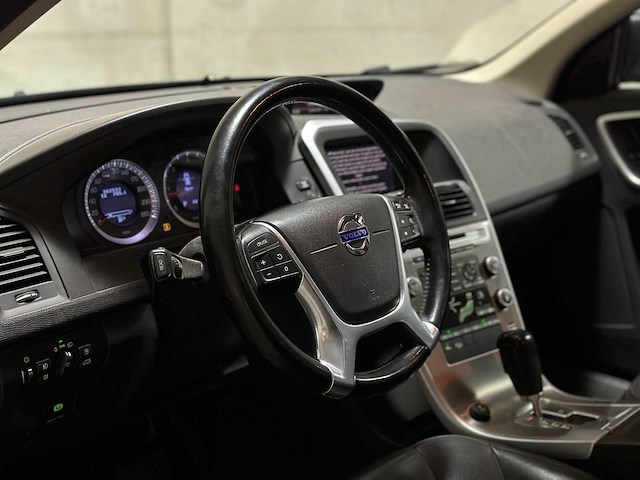 Volvo xc60 2.4 d5 awd r-design 205pk 2010, 66-nkx-7 - afbeelding 8 van  51