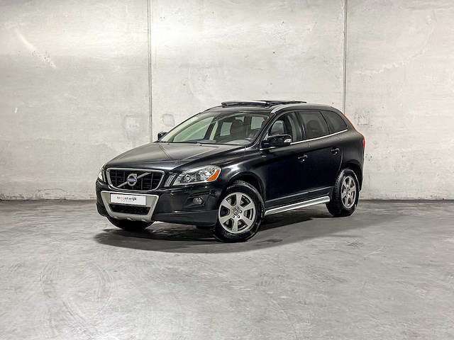 Volvo xc60 2.4 d5 awd r-design 205pk 2010, 66-nkx-7 - afbeelding 1 van  51