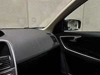 Volvo xc60 2.4 d5 awd r-design 205pk 2010, 66-nkx-7 - afbeelding 22 van  51