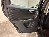 Volvo xc60 2.4 d5 awd r-design 205pk 2010, 66-nkx-7 - afbeelding 26 van  51