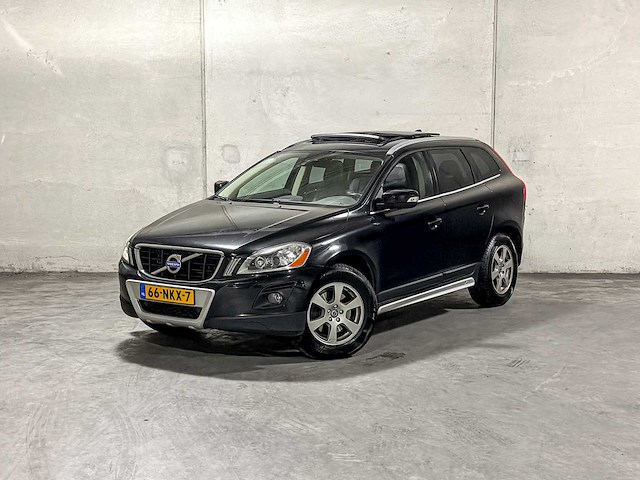 Volvo xc60 2.4 d5 awd r-design 205pk 2010, 66-nkx-7 - afbeelding 23 van  51