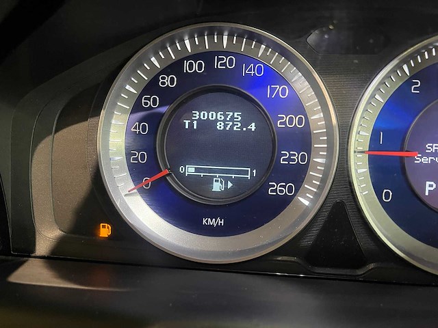 Volvo xc60 2.4 d5 awd summum, gz-307-g - afbeelding 4 van  23