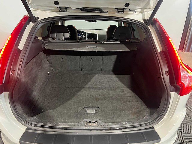 Volvo xc60 2.4 d5 awd summum, gz-307-g - afbeelding 18 van  23