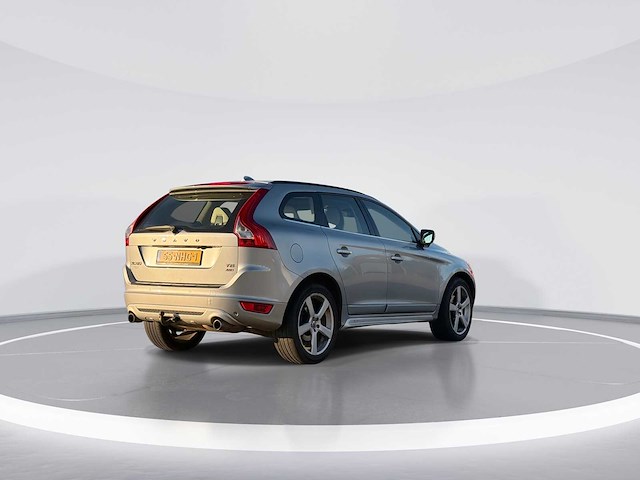 Volvo xc60 3.0 t6 awd r-design 2010 | 55-nhg-1 i - afbeelding 5 van  37