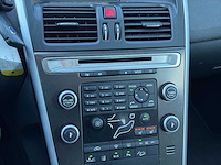 Volvo xc60 3.0 t6 awd r-design 2010 | 55-nhg-1 i - afbeelding 16 van  37