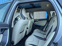 Volvo xc60 3.0 t6 awd r-design 2010 | 55-nhg-1 i - afbeelding 24 van  37