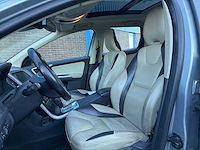 Volvo xc60 3.0 t6 awd r-design 2010 | 55-nhg-1 i - afbeelding 32 van  37