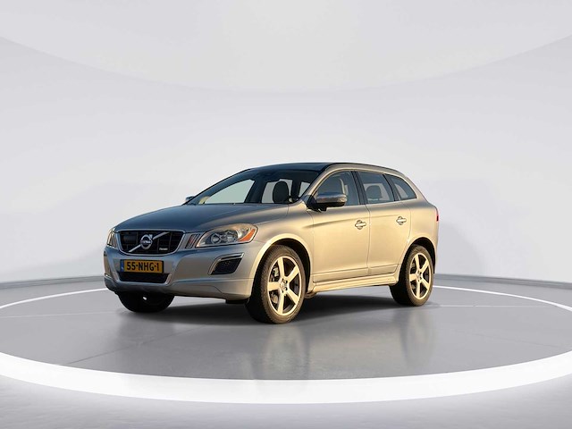 Volvo xc60 3.0 t6 awd r-design 2010 | 55-nhg-1 i - afbeelding 33 van  37