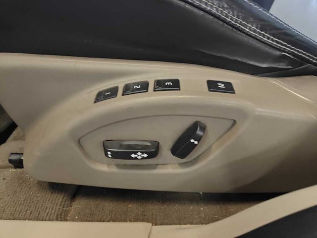 Volvo xc60 3.0 t6 awd summum 2009 | nf-926-x - afbeelding 21 van  22