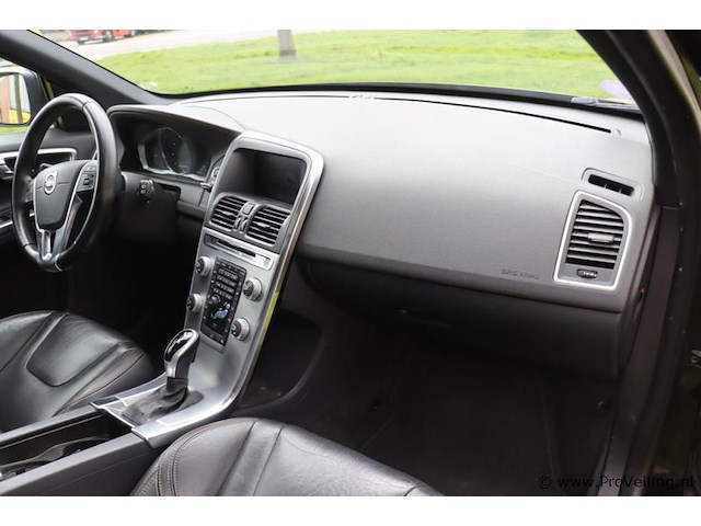 Volvo xc60 stationwagen | benzine | bwjr. 2017 | kenteken: pb-395-z - afbeelding 4 van  34