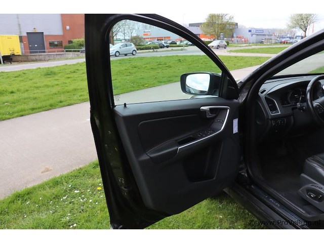 Volvo xc60 stationwagen | benzine | bwjr. 2017 | kenteken: pb-395-z - afbeelding 5 van  34