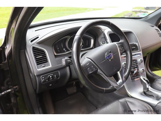 Volvo xc60 stationwagen | benzine | bwjr. 2017 | kenteken: pb-395-z - afbeelding 8 van  34