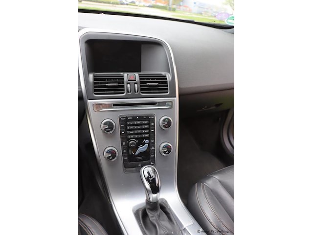 Volvo xc60 stationwagen | benzine | bwjr. 2017 | kenteken: pb-395-z - afbeelding 9 van  34