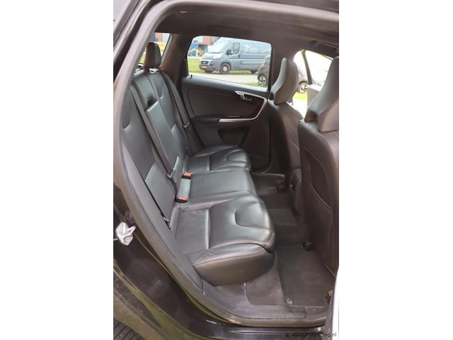 Volvo xc60 stationwagen | benzine | bwjr. 2017 | kenteken: pb-395-z - afbeelding 20 van  34