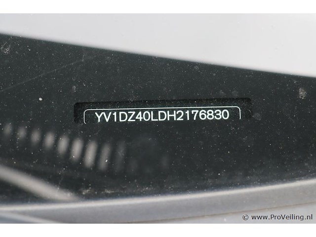 Volvo xc60 stationwagen | benzine | bwjr. 2017 | kenteken: pb-395-z - afbeelding 24 van  34