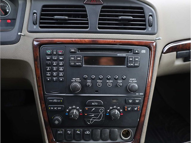 Volvo xc70 2.4 d5 2005 awd automaat, 8-xzb-62 - afbeelding 11 van  37