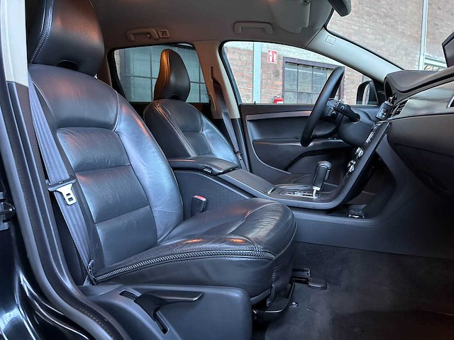 Volvo xc70 2.4 d5 summum 185pk 2009, pd-287-r youngtimer - afbeelding 23 van  34