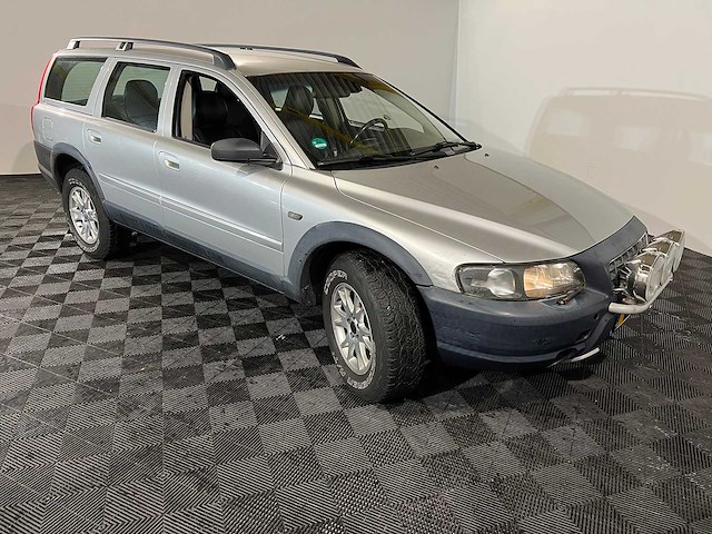 Volvo xc70 2.5 t gtr.comfort l, 12-lr-jf - afbeelding 10 van  13