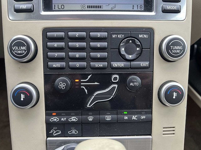 Volvo xc70 3.2 nordic 2008 | youngtimer | 18-zg-jt - afbeelding 5 van  34