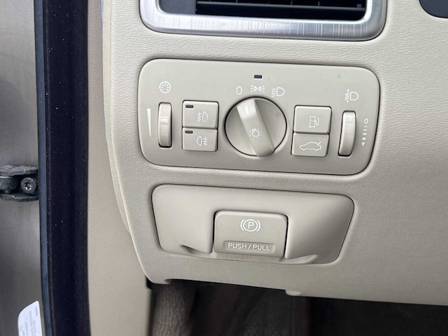 Volvo xc70 3.2 nordic 2008 | youngtimer | 18-zg-jt - afbeelding 11 van  34