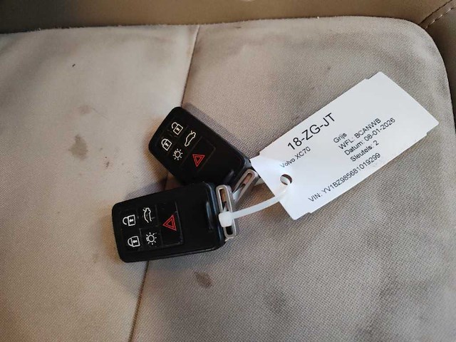 Volvo xc70 3.2 nordic 2008 | youngtimer | 18-zg-jt - afbeelding 18 van  34