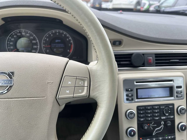 Volvo xc70 3.2 nordic 2008 | youngtimer | 18-zg-jt - afbeelding 25 van  34