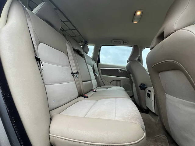 Volvo xc70 3.2 nordic 2008 | youngtimer | 18-zg-jt - afbeelding 27 van  34