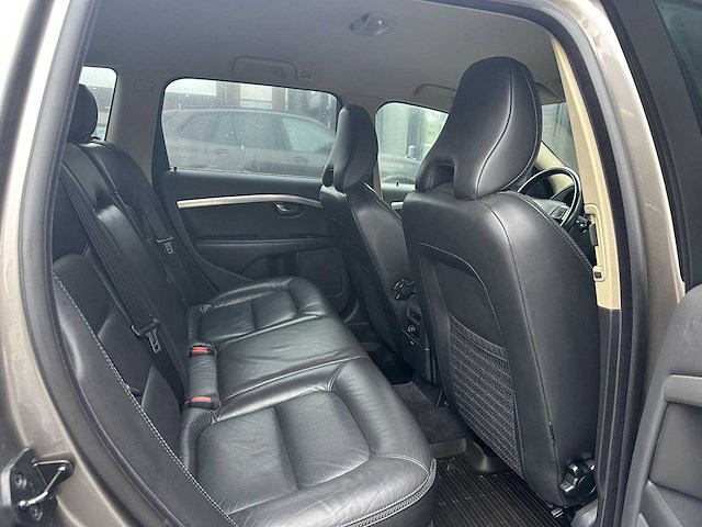 Volvo xc70 3.2 summum 4wd automatic | 03-01-45 i - afbeelding 3 van  21